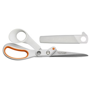 Brand New Genuine Fiskars Scissors - General Purpose Amplify Fabric High Performance Precision 21cm - F9154