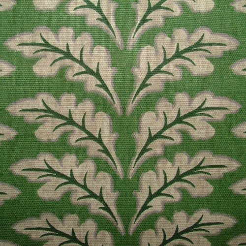 Tissu d'ameublement pour rideaux en coton vert forêt Morris Leaf