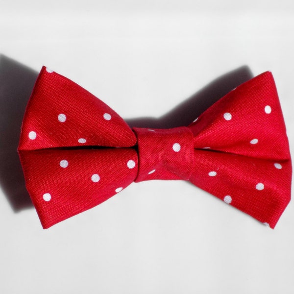 Handmade Boys Brick Red with white polka dots cotton/polyester blend clip-on Bow-tie. Perfect for Babies/Toddlers/Boys