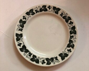 Homer Laughlin Green Ivy Vine HLCD52N8 Bread and Butter Plate Free Shipping