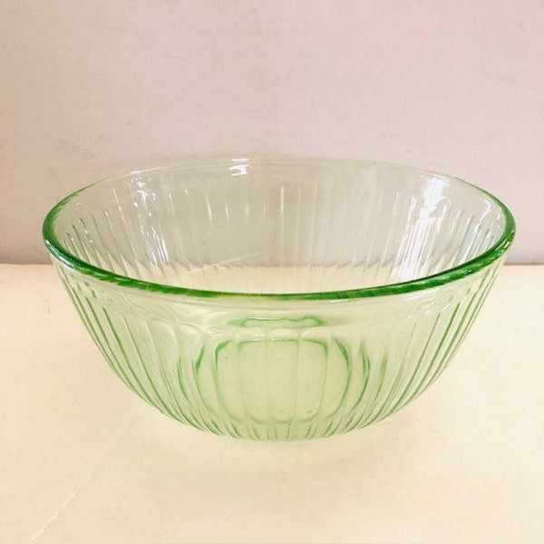 Vintage Pyrex Green Glass Ribbed Mixing Bowl 7403-s 10 Cup 2.5 Liter Free Shipping