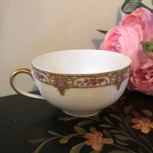 T and V Tressemanes & Vogt Limoges France Teacup Free Shipping Replacement No. 6892