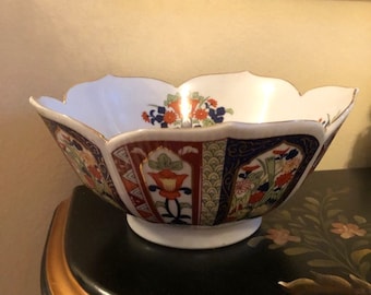 Asian Decorative Porcelain Bowl with Floral Design Oriental Decor Chinese