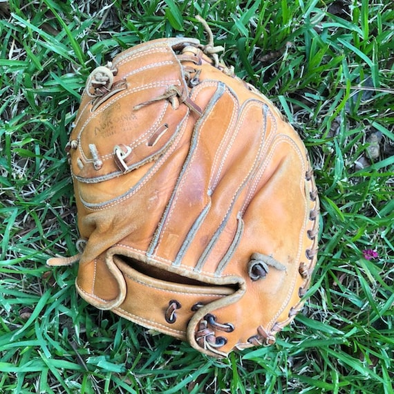 lefty catchers glove
