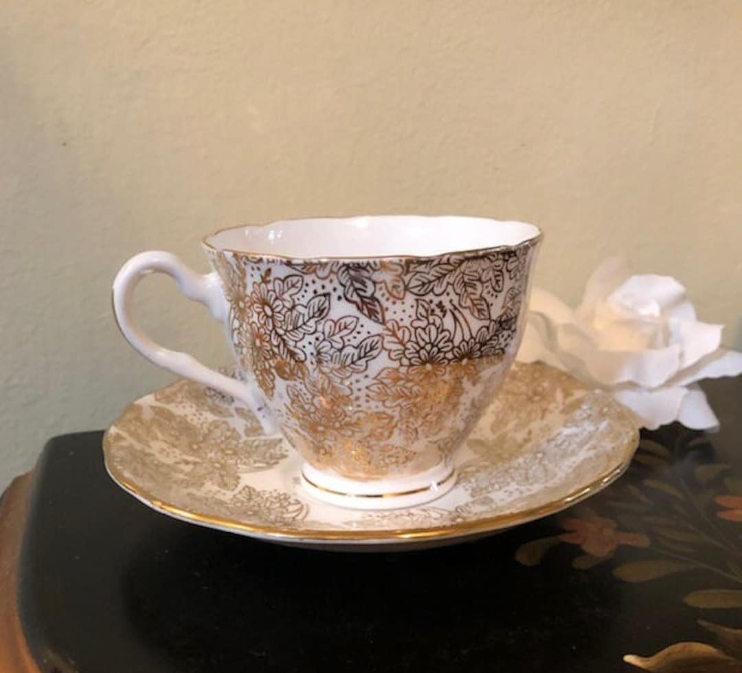 Vintage Colclough Bone China England White With Gold Teacup