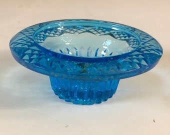 Single Vintage Light Blue Glass Round Candle Stick Holder Free Shipping