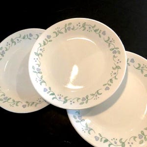 Set of 3 Corelle Country Cottage Bread & Butter Plates Free Shipping Vintage E 76-4