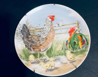 Vintage Rooster Chicken Chicks Themed Wall Plate with Hanger Free Shipping Country Farmhouse Themed Kitchen Decor