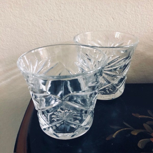 Set of 2 Old Fashioned Prescut Clear by Anchor Hocking Drink Glasses Free Shipping Barware Glassware Glass Cocktail Drinkware
