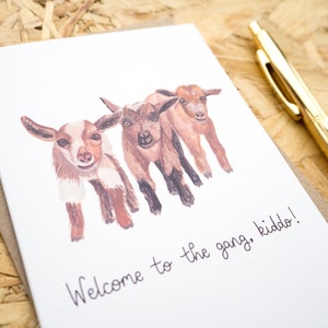 Bienvenue dans le gang Kiddo Greetings Card // Nouvelle carte bébé // Carte de félicitations bébé // Carte bébé mignon // Carte bébé chèvre