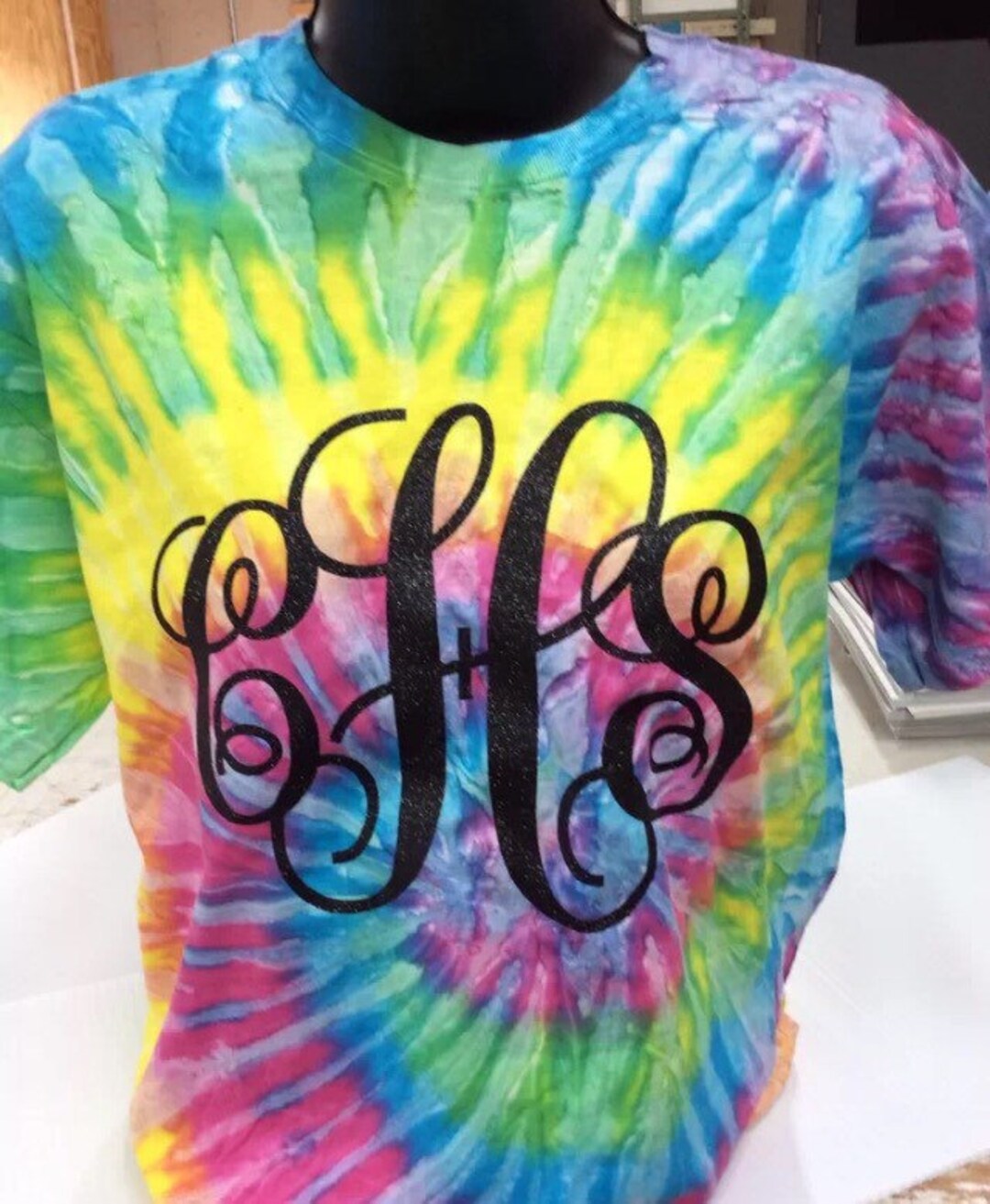 zipped monogram tie dye shirt