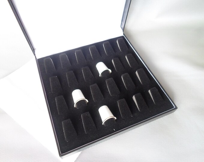 Thimble Display Case boxblack Will Hold up to 24 Thimbles Free Postage