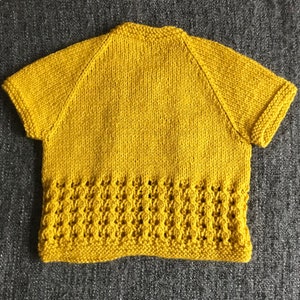 Yellow lace cardigan, size 3-6 months, hand knitted image 4