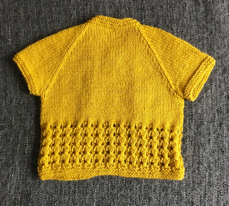 Yellow lace cardigan, size 3-6 months, hand knitted image 4