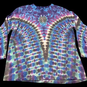 Tie-dye t-shirt met lange mouwen, maat XL