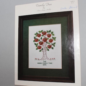 1976 Family Tree by Rose Anne Hobbs Leaflet No. 4 cross stitch instruction pattern book needlework thread stitching embroidery
