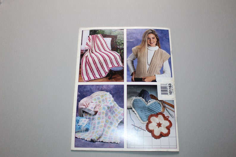 1993 Learn to Crochet in Just One Day Right Handed Version No. 1146 by