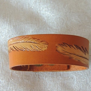 Handmade Golden Feather Bracelet