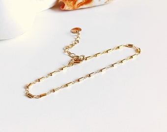 Dainty bracelet gold filled, adjustable length 16 - 19.5 cm, fashion truffle bracelets for women