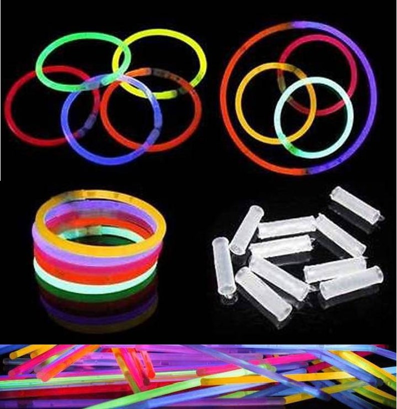 1000 glow sticks