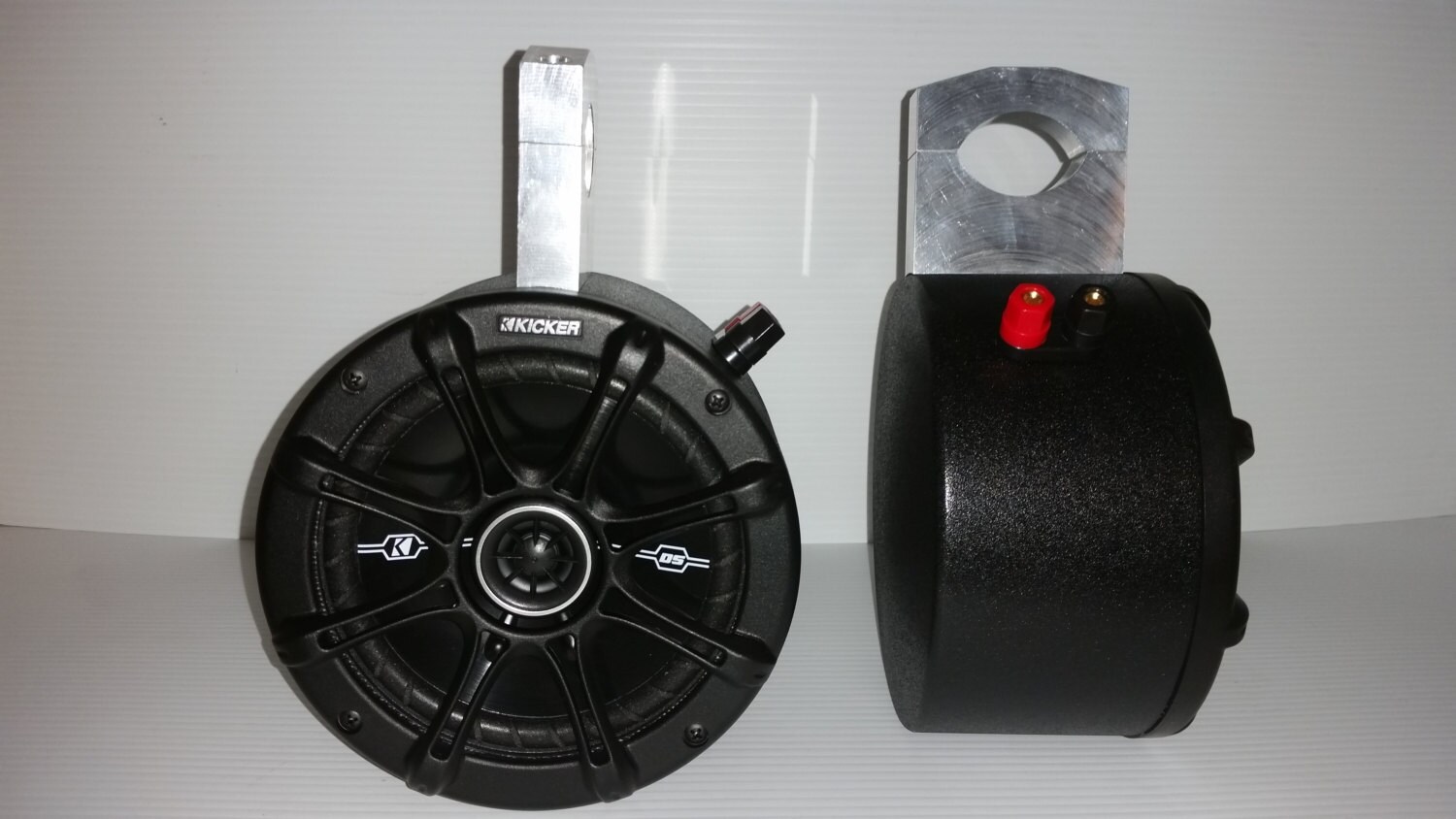 Kicker UTV Wake Board Tower Speakers Jeep Can Am Roll Bar Sand Rail Speaker Pods Audio Enclosure