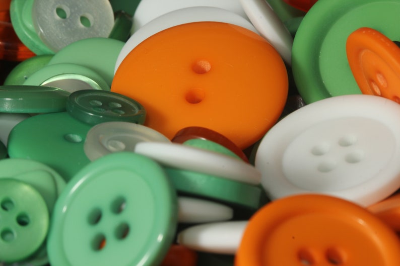 EnglandWales Massive Tubes of buttons minimum weight 380g 4 options Scotland Ireland and Halloween