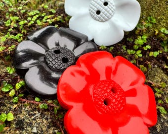 Flower Button 60L 38mm Red, White of Black sold in 3s