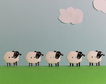 Sheep Buttons: Polyamide Two Hole Buttons (20mm)