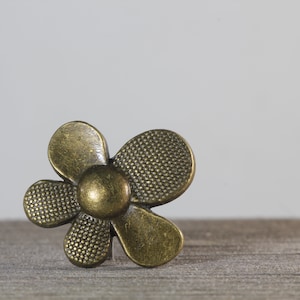 Tibetan Alloy Flower Button 22mm Old Brass Colour available in 5s or 10s good quality