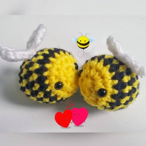 Amigurumi Bee/Angry Sky Raisin