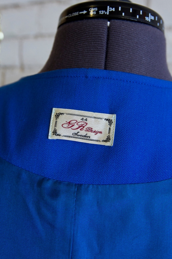 Early 90s Vibe Hipster Fashion Week Catwalk Teacher Hip Hop Retro Blazer