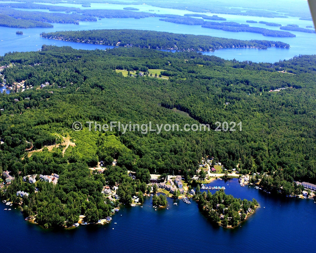 Christmas Island Paugus Bay Laconia Lake Winnipesaukee NH 16 X 20
