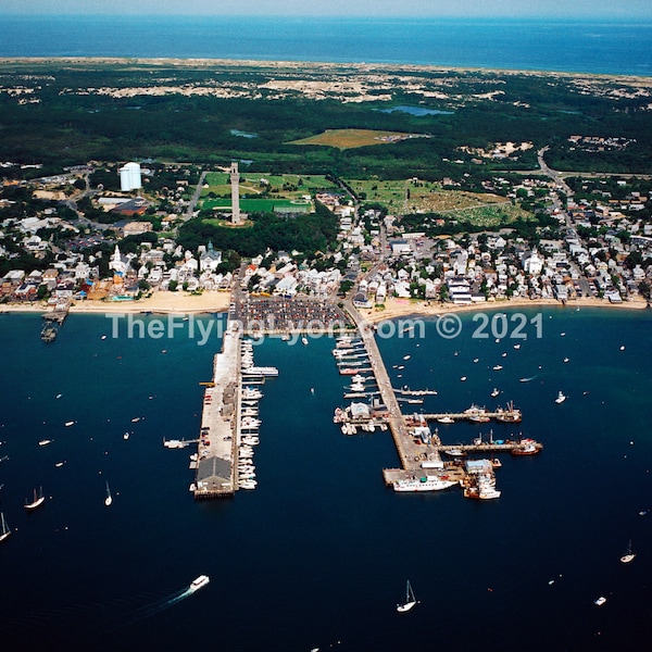 Cape Cod Provincetown Town Harbor Massachusetts 16 "X 20" Framebare luchtfoto