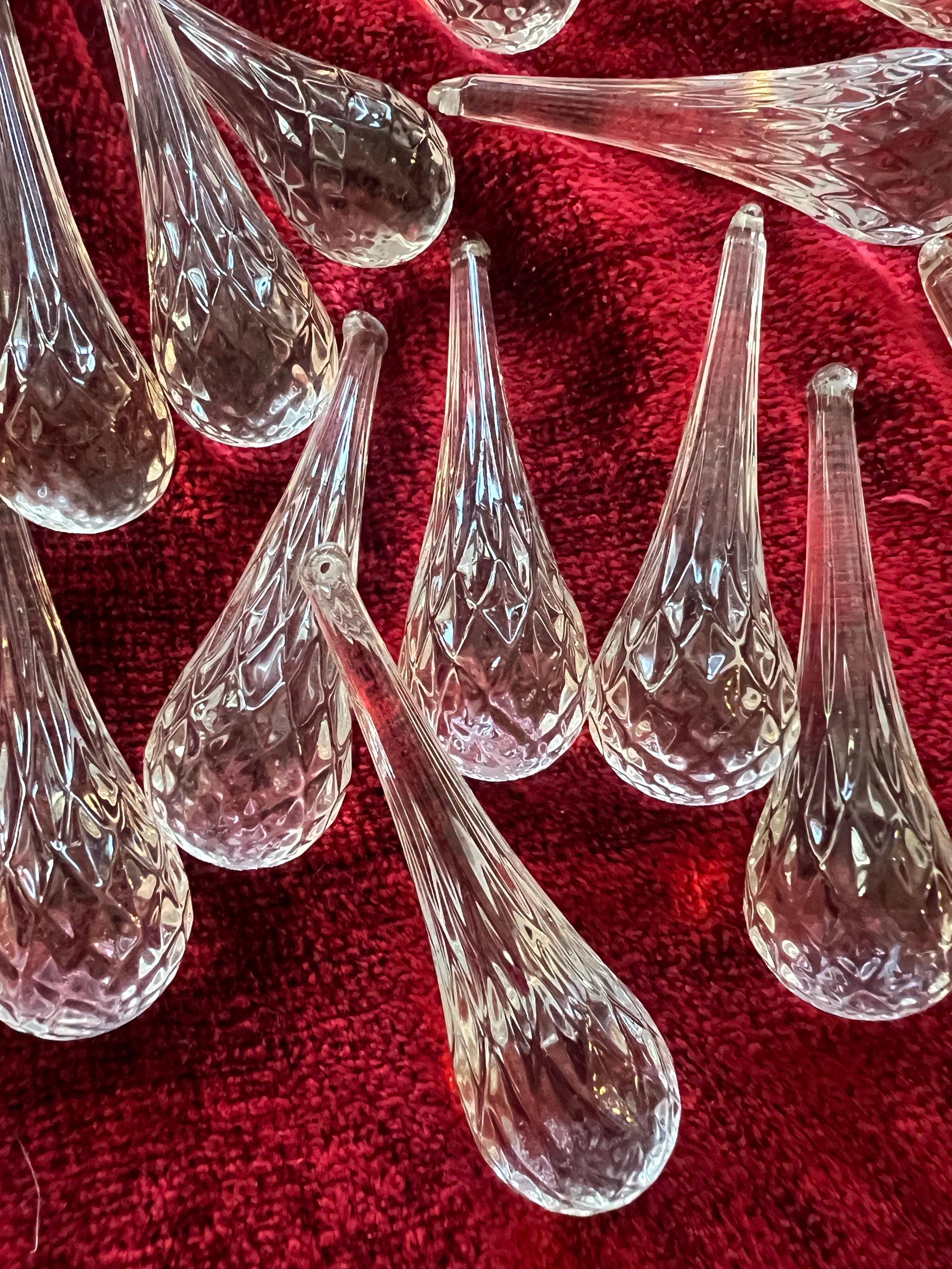 26 teardrop heavy icicles In beautiful vintage Glass