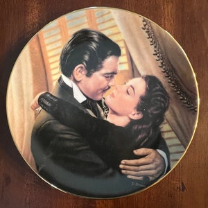 Gone With The Wind  Bradford exchange collectors plates. Marry Me Scarlett. With original box and certificates