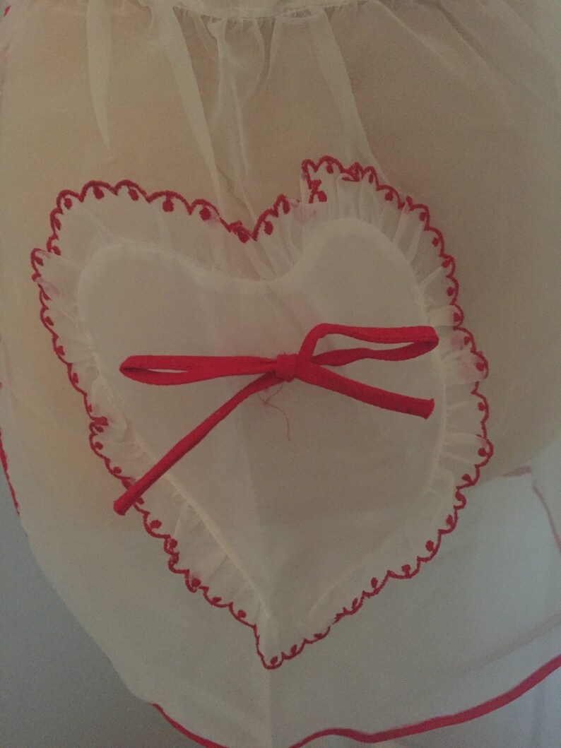 1950/'s handmade Valentines Organza Apron