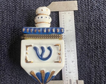 Vintage ceramic Hanukkah dreidel box