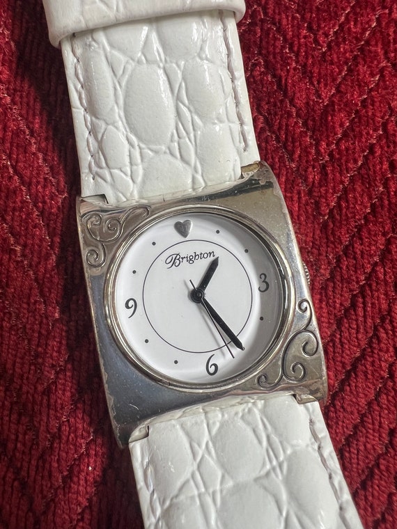 Brighton Traverse  working silver color watch with