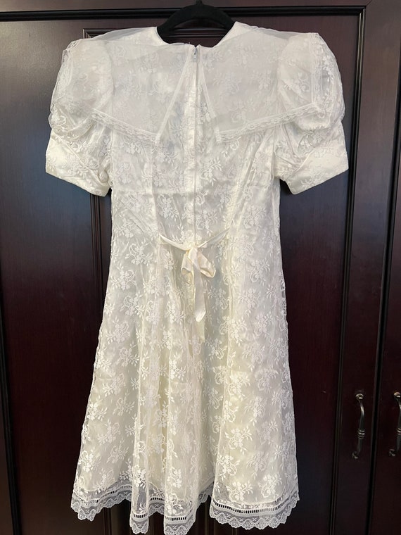 Vintage Jessica McClintock girls white lace dress… - image 9
