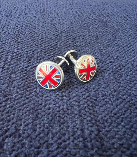 Charles Tyrwhitt Cuff links Union Jack flag motif round French cuff style