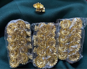 30 Gold Tin German candle tree holder clips