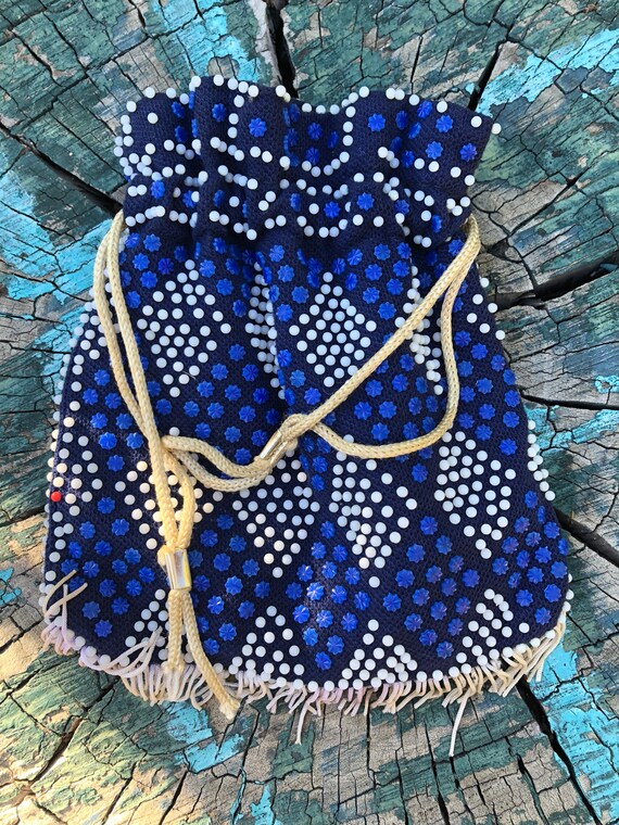 Vintage beaded handbag beaded pouch drawstring ties small blue and white bag