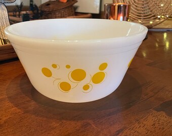 Vintage polka dot bowl Federal glass 1950’s yellow and white