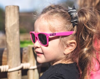 Personalisierte pinkfarbene Kinder-Sonnenbrille, Gastgeschenk für Kinderpartys, Mitgebsel für Kindergeburtstage, Geschenktütenfüller, Gastgeschenk für Poolpartys, Gastgeschenk für Strandpartys