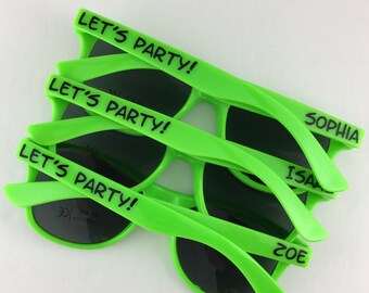 Let's Party KIDS Personalisierte Sonnenbrille, Jungen-Geburtstagsfeier, Mädchen-Geburtstags-Favor, Sommer-Geburtstag, Strandparty, Pool-Party, Goody Bags