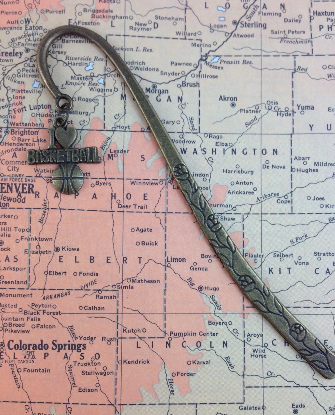 Basketball Bookmark - L Love Basketball Book Mark - Etsy