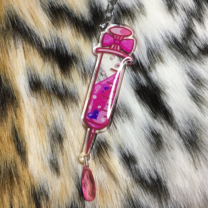 KIRAKIRA SYRINGE Menhera/Yami Kawaii Glitter Charm Double Sided image 1