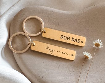Dog Mom Keychain / Dog Dad Keychain, Engraved Gold Stainless Steel, Gift for Dog Lover