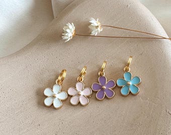 Flower charm, Daisy charm, Charms for dogs, Pet charms, enamel charms, Spring Charms