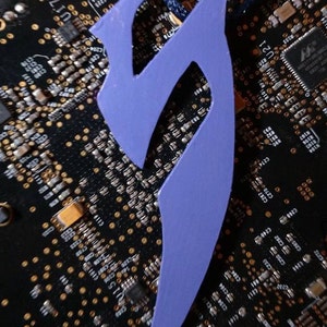 Collana con simbolo della lama di Marmora